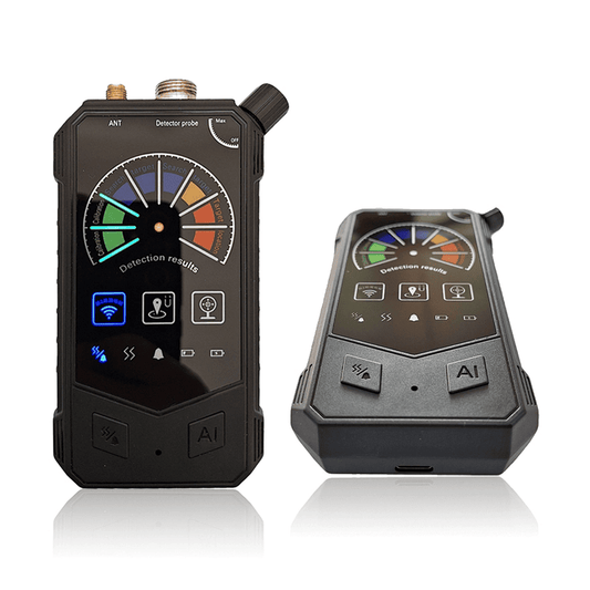 GPS tracker detector for vehicles