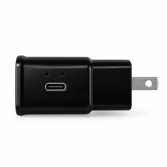 4K hidden camera charger with live video and audio